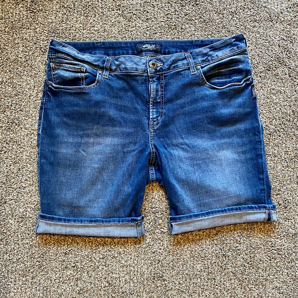 Plus Size Silver Jeans Bermuda Shorts Size 18